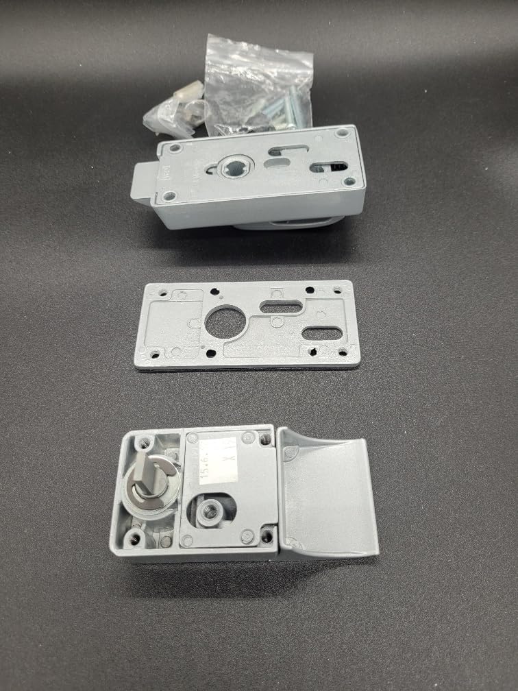 Caraloc 430-02-114 Complete LH Lock. 102mm x 50mm. Commonly Used On Older Models Of Caravan/Motorhomes