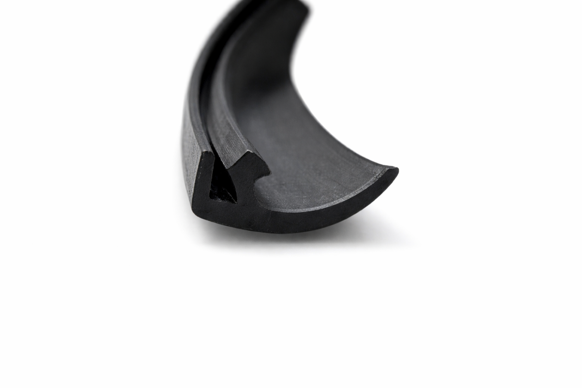 Caravan/Motorhome Black PVC Door Seal 13MM Sold By The Metre X609
