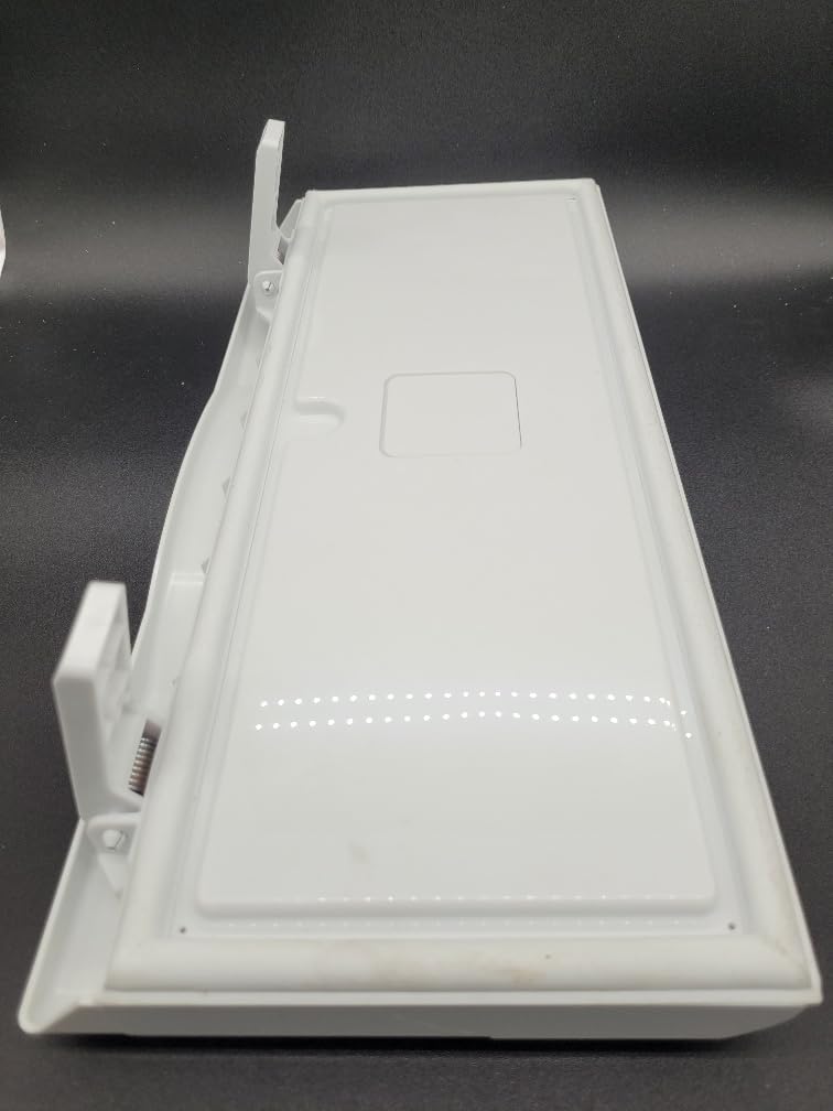 Thetford Freezer Door With Hinges Fits Deluxe N80/90 & N3080. Caravan/Motorhome 62303608