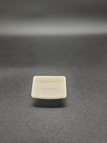 Remis Remistar Beige Locking Clip Caravan/Motorhome 10019386